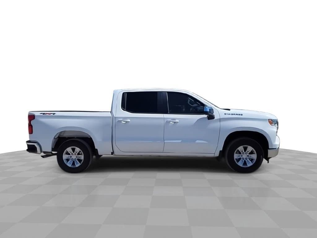 2025 Chevrolet Silverado 1500 LT - Photo 9
