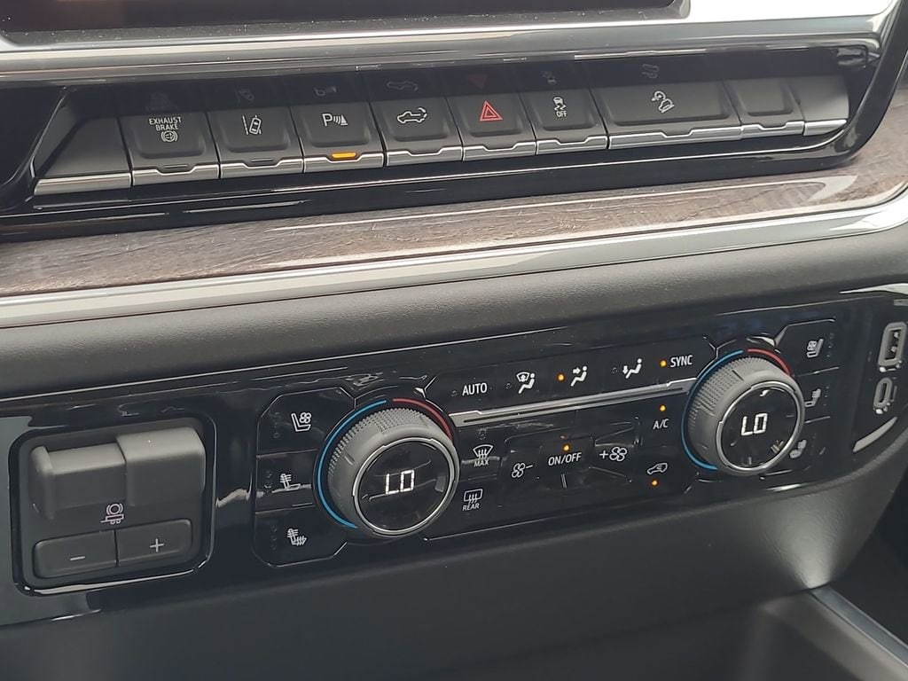 2026 Chevrolet Silverado 2500 HD LTZ - Photo 13