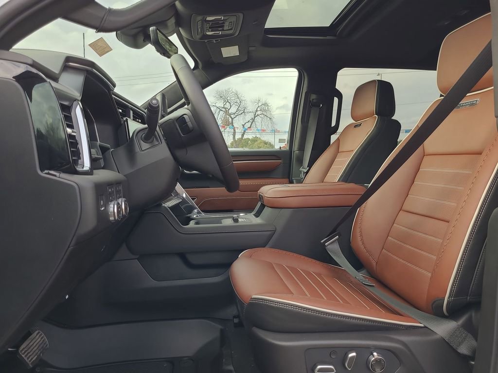 2026 GMC Sierra 3500HD Denali Ultimate - Photo 20