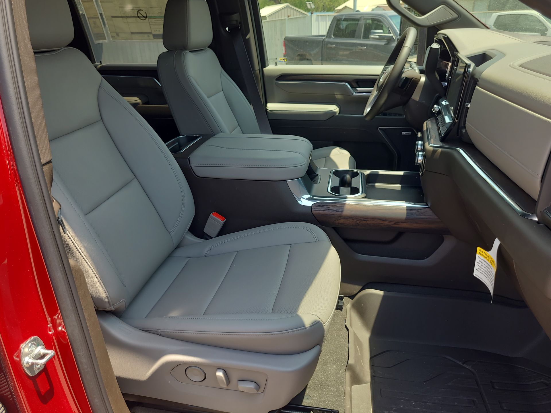 2025 GMC Sierra 2500HD SLT - Photo 89