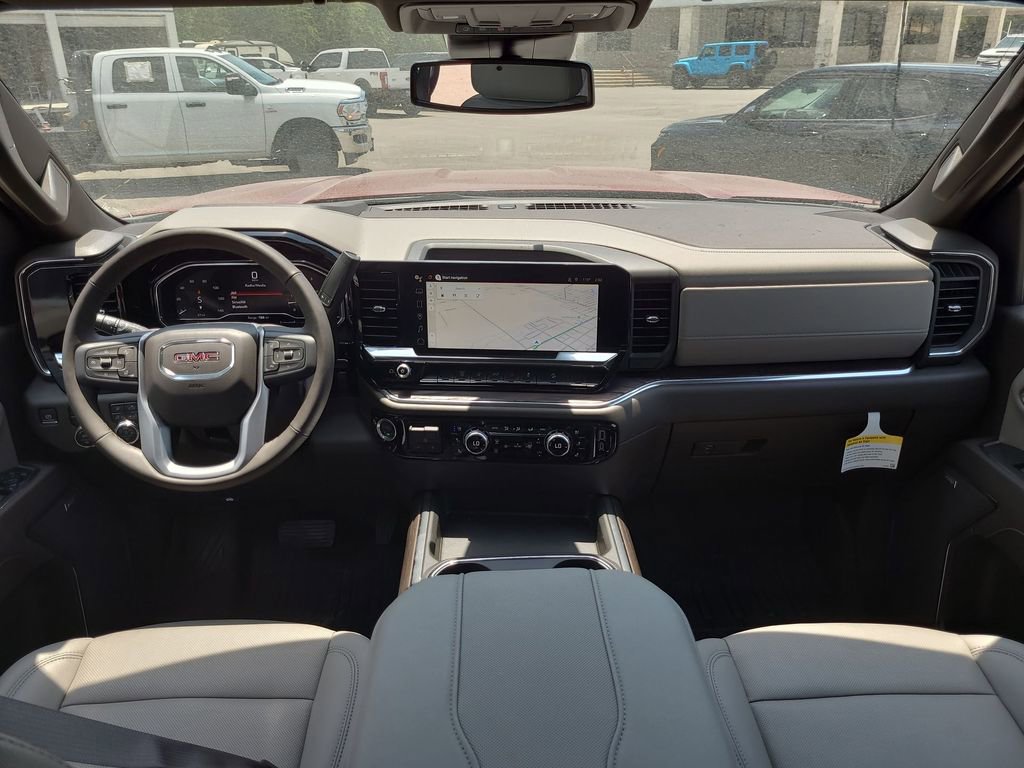 2025 GMC Sierra 2500HD SLT - Photo 21