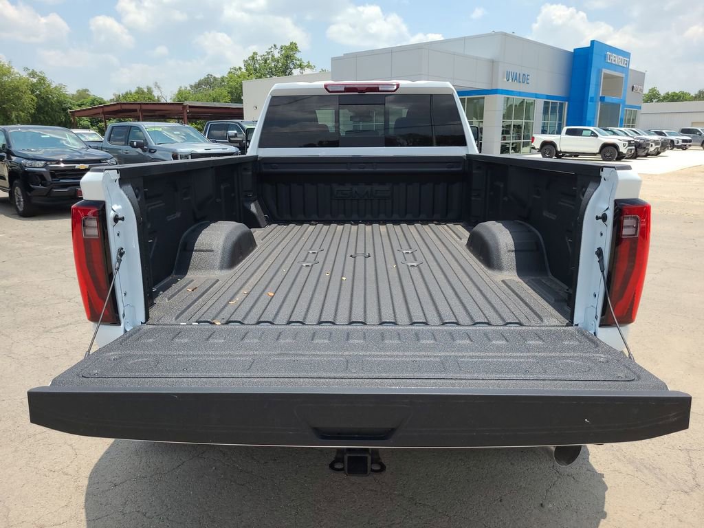 2026 GMC Sierra 3500HD SLT - Photo 27