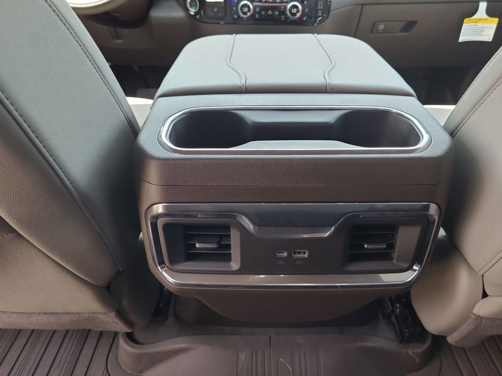 2025 GMC Sierra 2500HD SLT - Photo 22