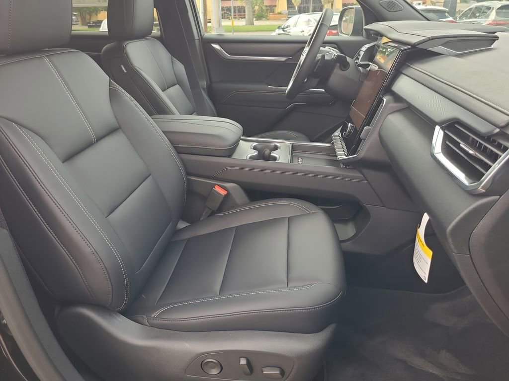 2026 GMC Acadia Elevation - Photo 29