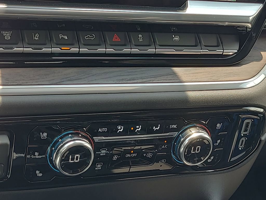 2026 GMC Sierra 3500HD SLT - Photo 13