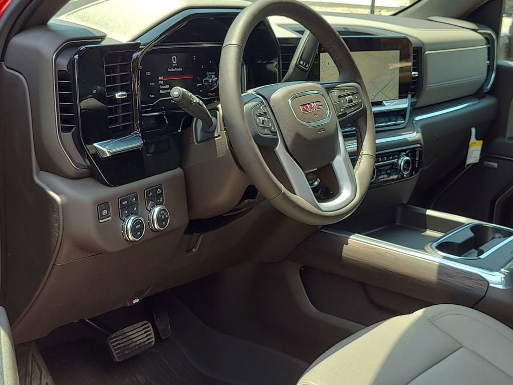 2025 GMC Sierra 2500HD SLT - Photo 10