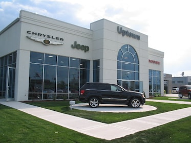 Staff member Tim Verken, John Smith, Brenda Heiting from ID_22cec0a7ee5d