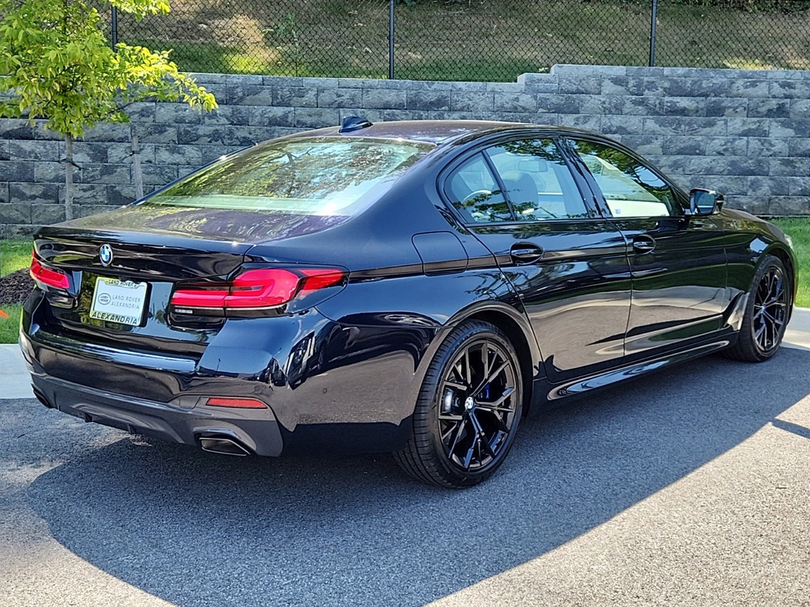 Used 2022 BMW 5 Series 530i with VIN WBA13BJ01NCJ50126 for sale in Alexandria, VA