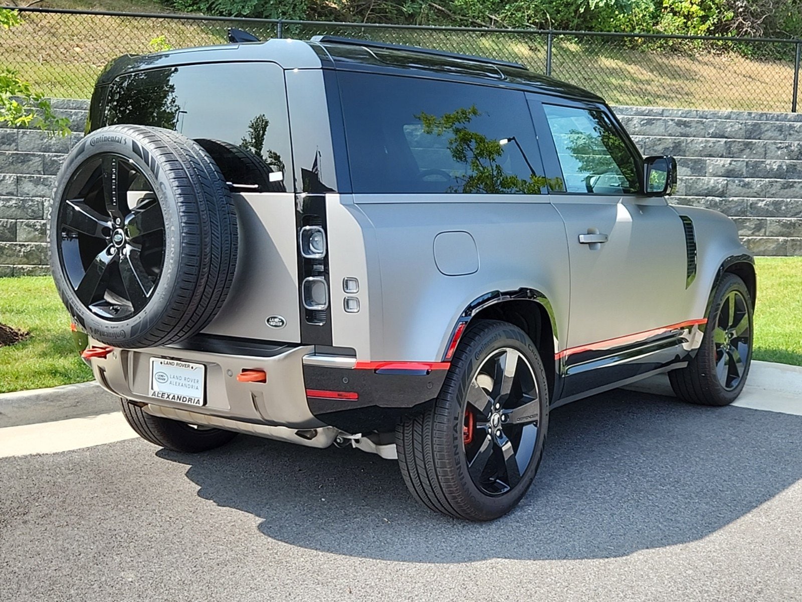 Used 2023 Land Rover Defender X with VIN SALEX6EU9P2164886 for sale in Alexandria, VA