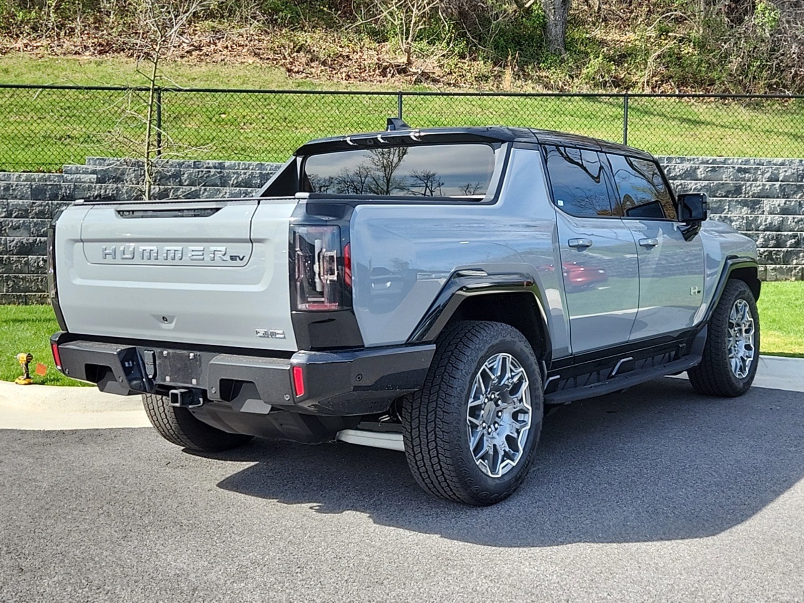 Used 2024 GMC HUMMER EV 3X with VIN 1GT10DDB2RU102820 for sale in Alexandria, VA