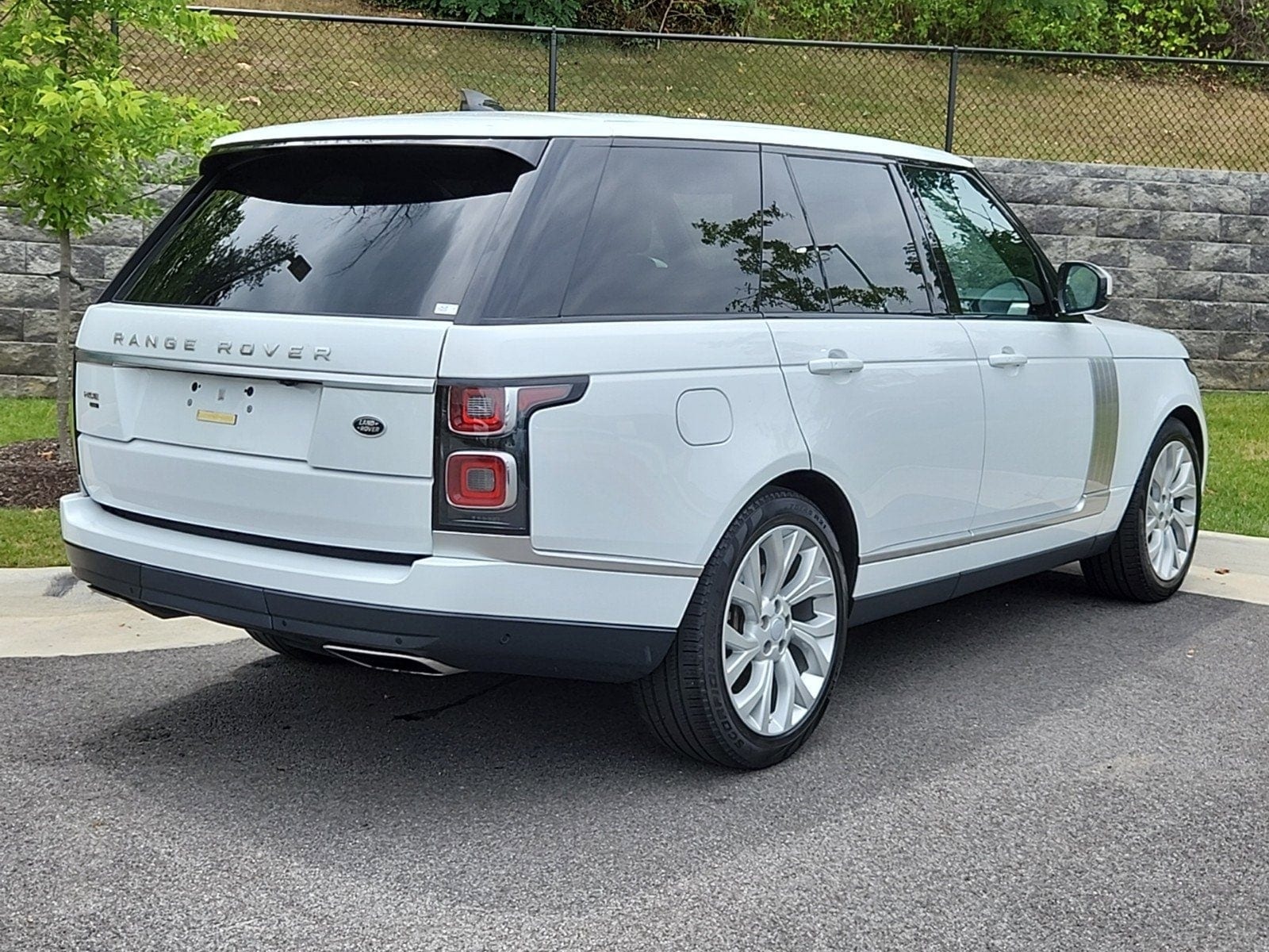 Used 2021 Land Rover Range Rover HSE Wesminster with VIN SALGS2RU5MA419349 for sale in Alexandria, VA