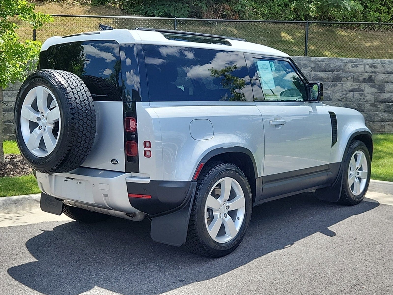 Used 2021 Land Rover Defender First Edition with VIN SALEV6RU0M2047161 for sale in Alexandria, VA