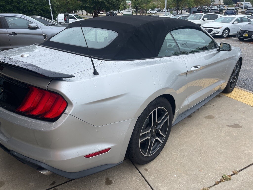 2018 Ford Mustang EcoBoost Premium Convertible photo 3