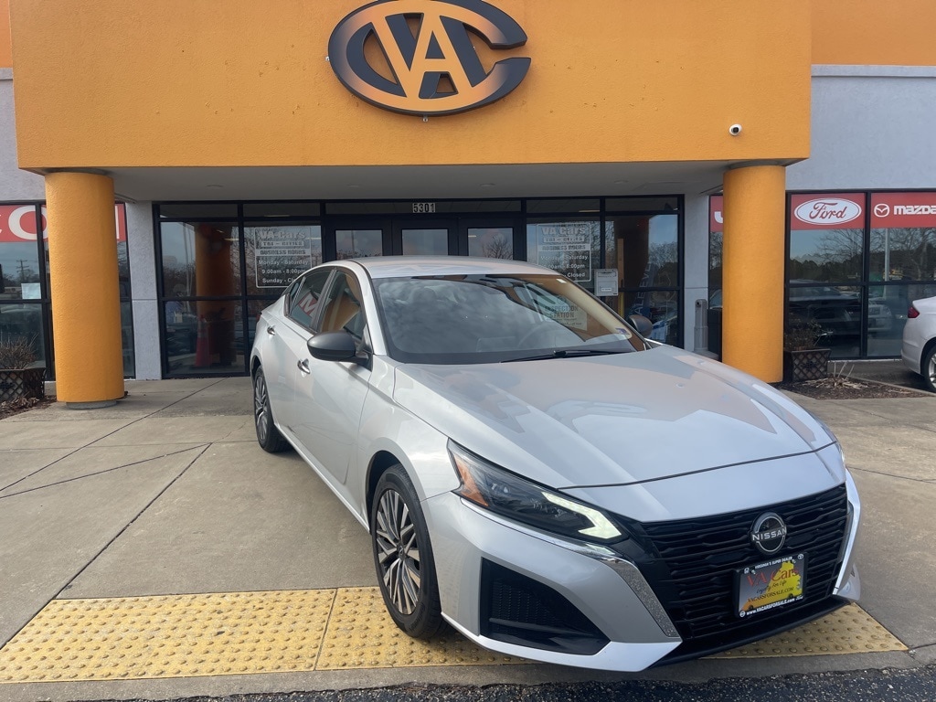 2024 Nissan Altima SV