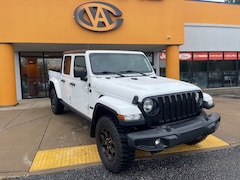 2021 Jeep Gladiator Willys Truck