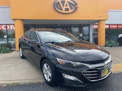 2024 Chevrolet Malibu LS Sedan