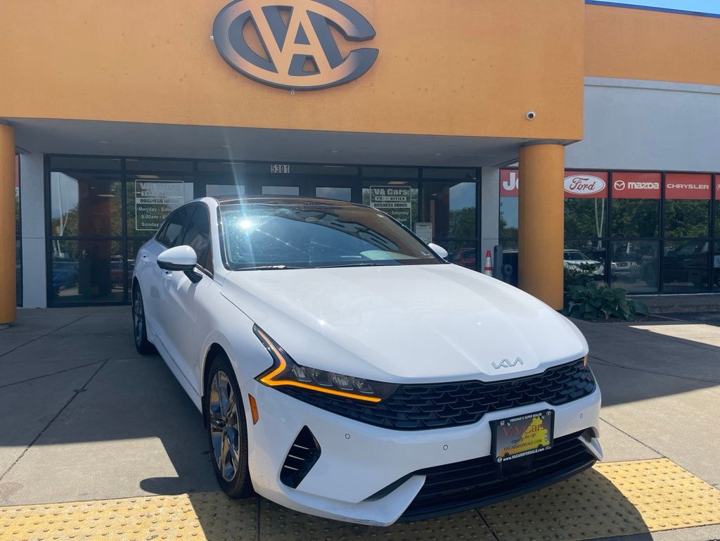 2022 Kia K5