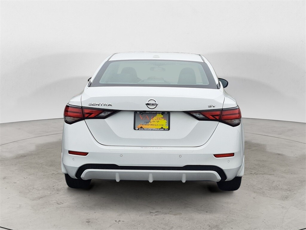 2022 Nissan Sentra SV photo 4