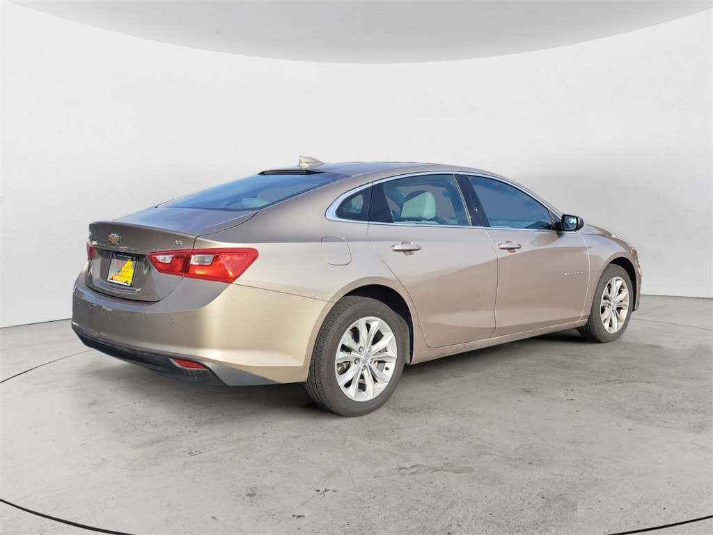 Used 2025 Chevrolet Malibu LT Sedan