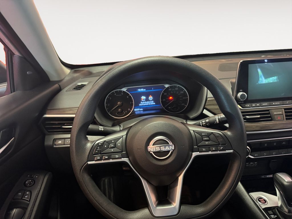 2024 Nissan Altima SV - Photo 12