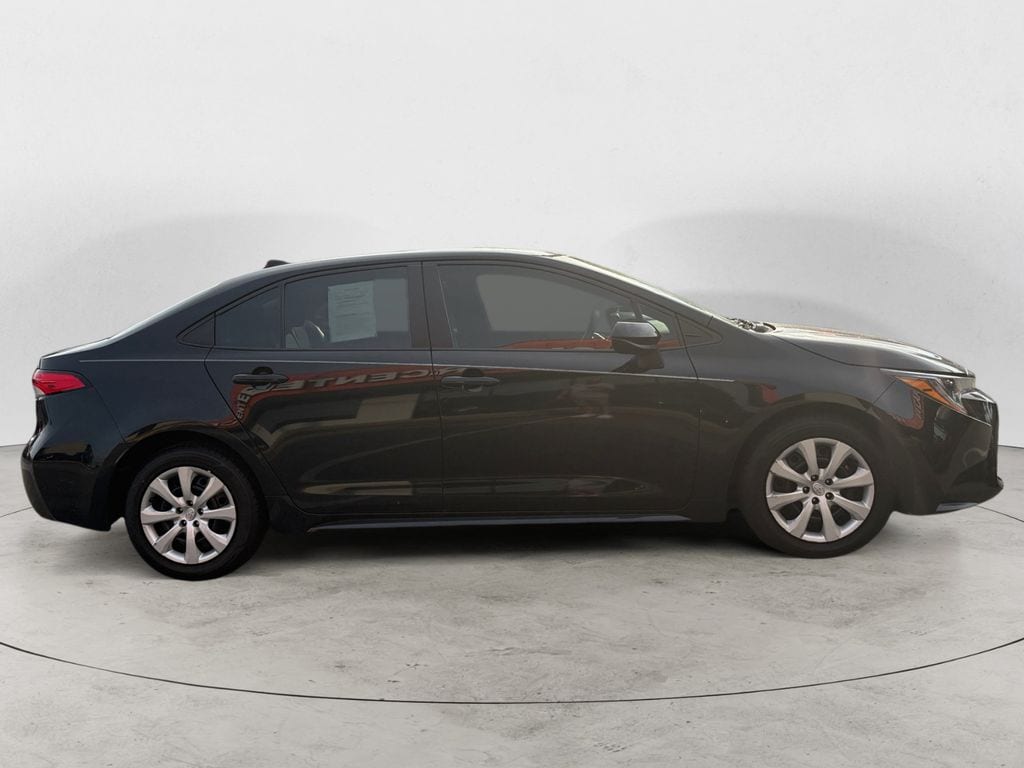 Used 2024 Toyota Corolla LE Sedan