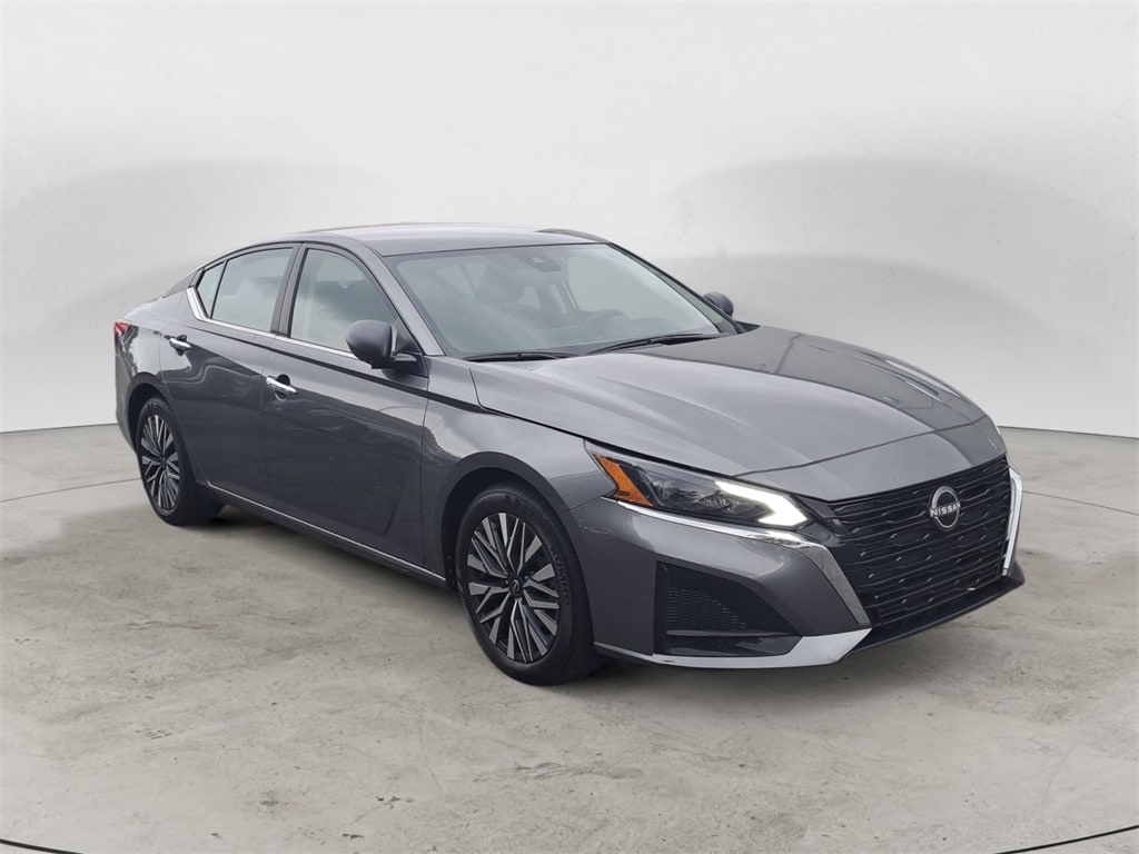 2024 Nissan Altima SV