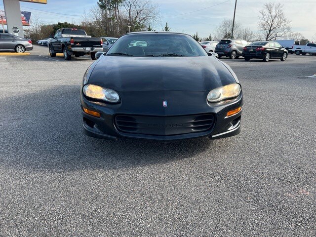 2002 Chevrolet Camaro Sport Coupe photo 2