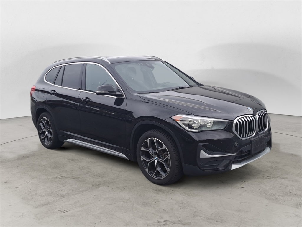 2022 BMW X1 28i