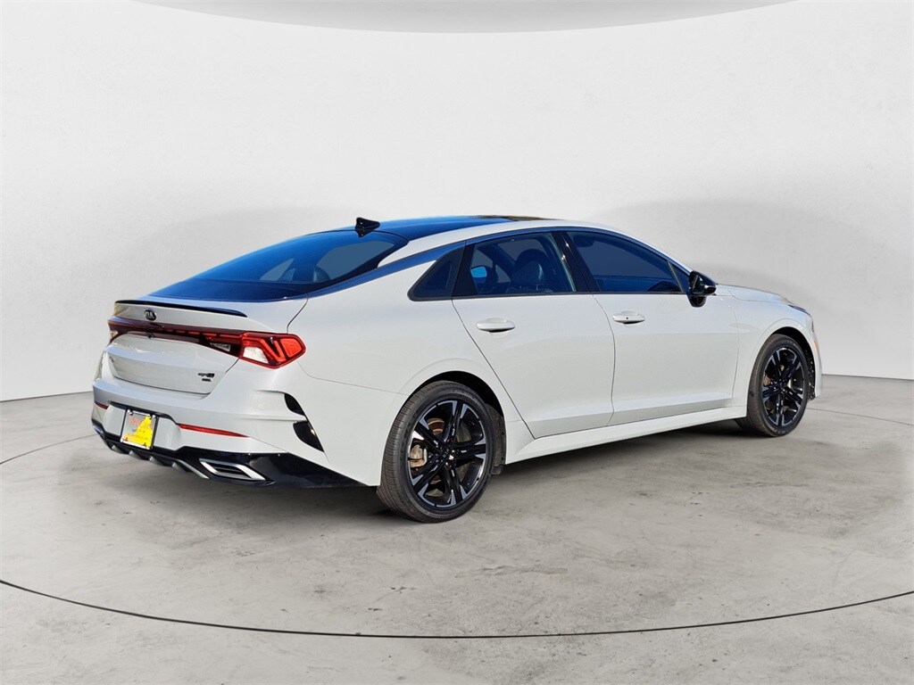 2021 Kia K5 GT-Line photo 2