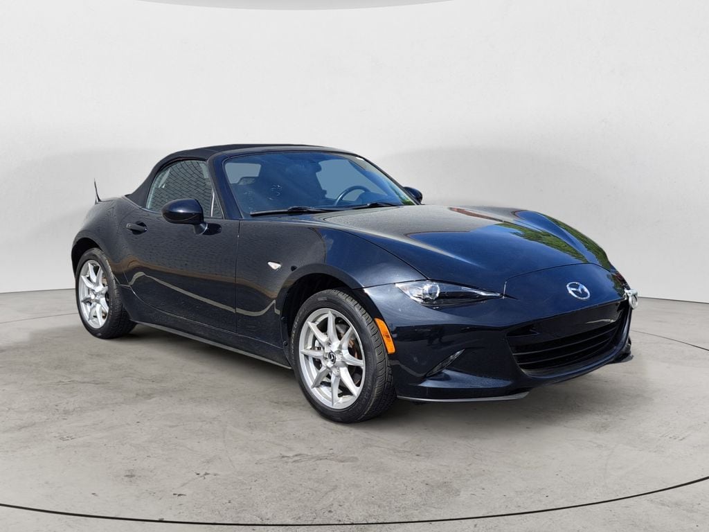 2016 Mazda MX-5 Miata Sport