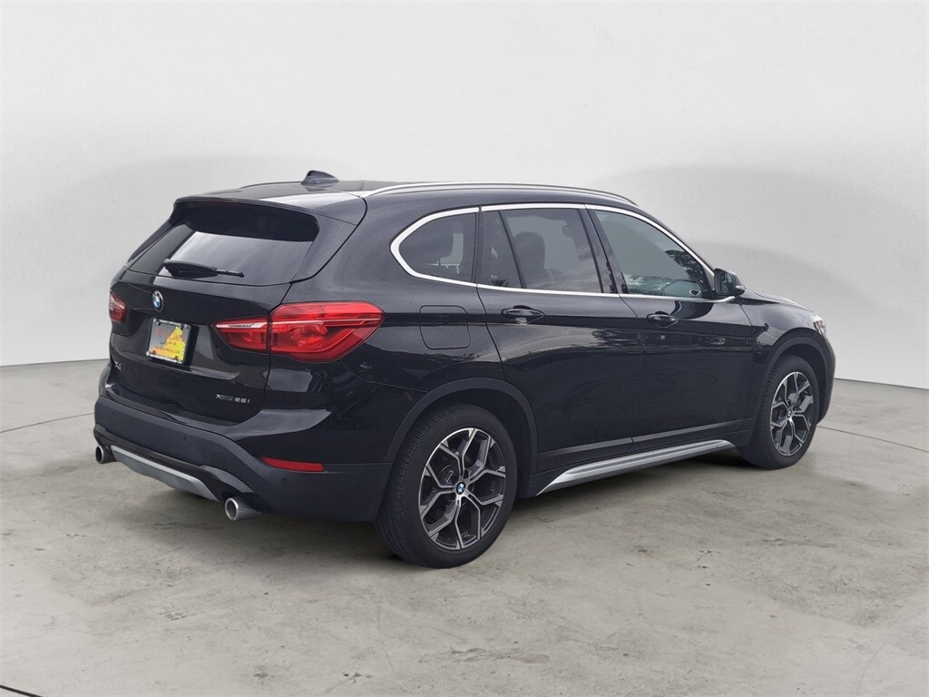 2022 Bmw X1 XDrive28i photo 3
