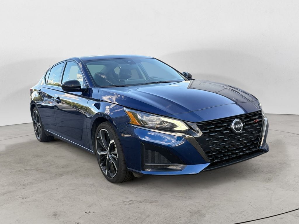 Used 2024 Nissan Altima 2.5 SR Sedan