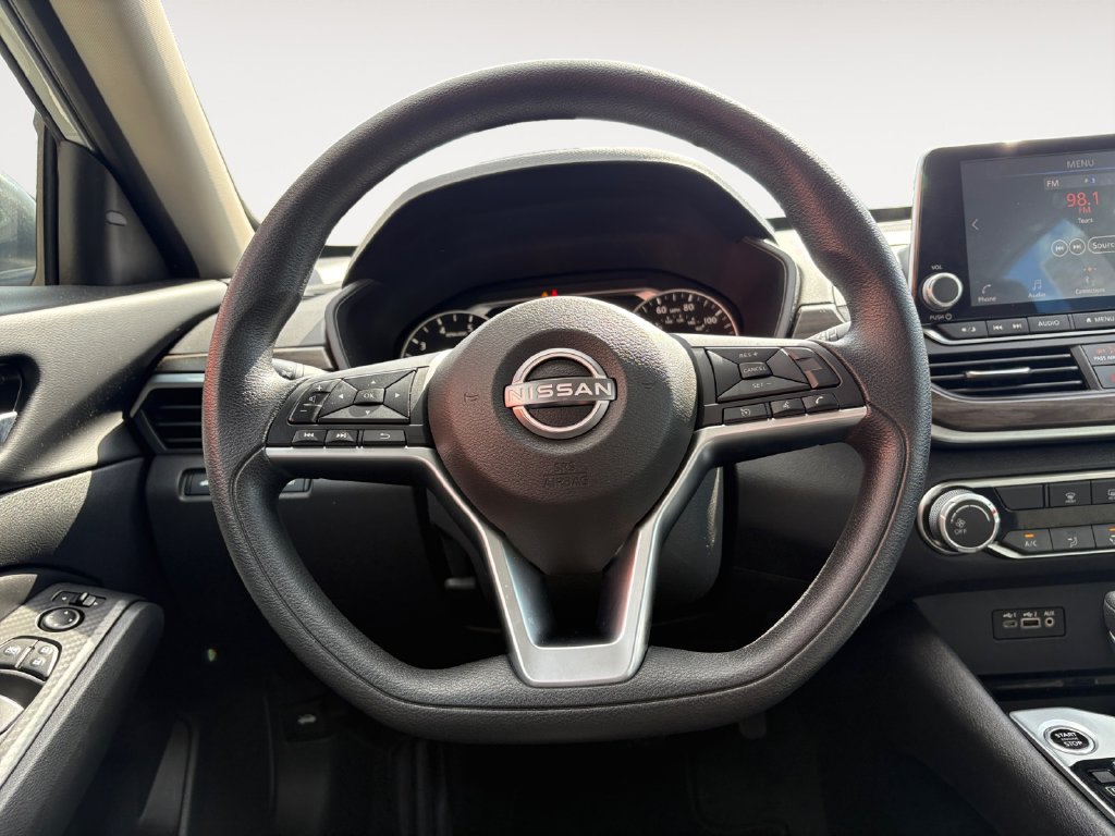 2024 Nissan Altima SV - Photo 12