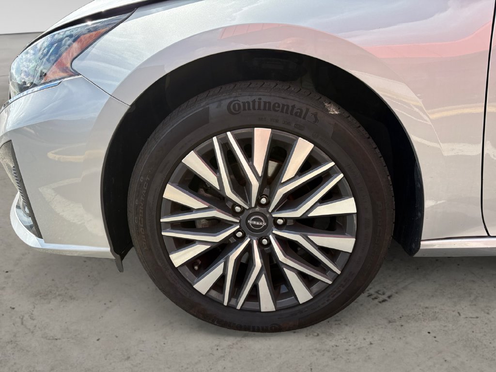 2024 Nissan Altima SV - Photo 14
