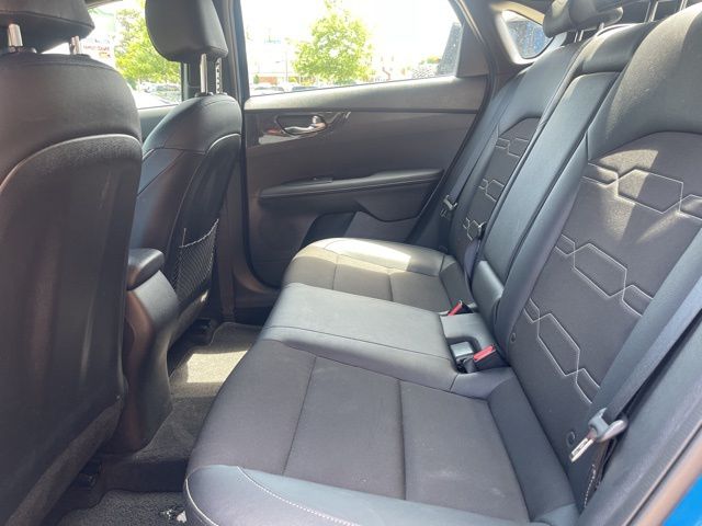 2023 Kia Forte GT-Line - Photo 16
