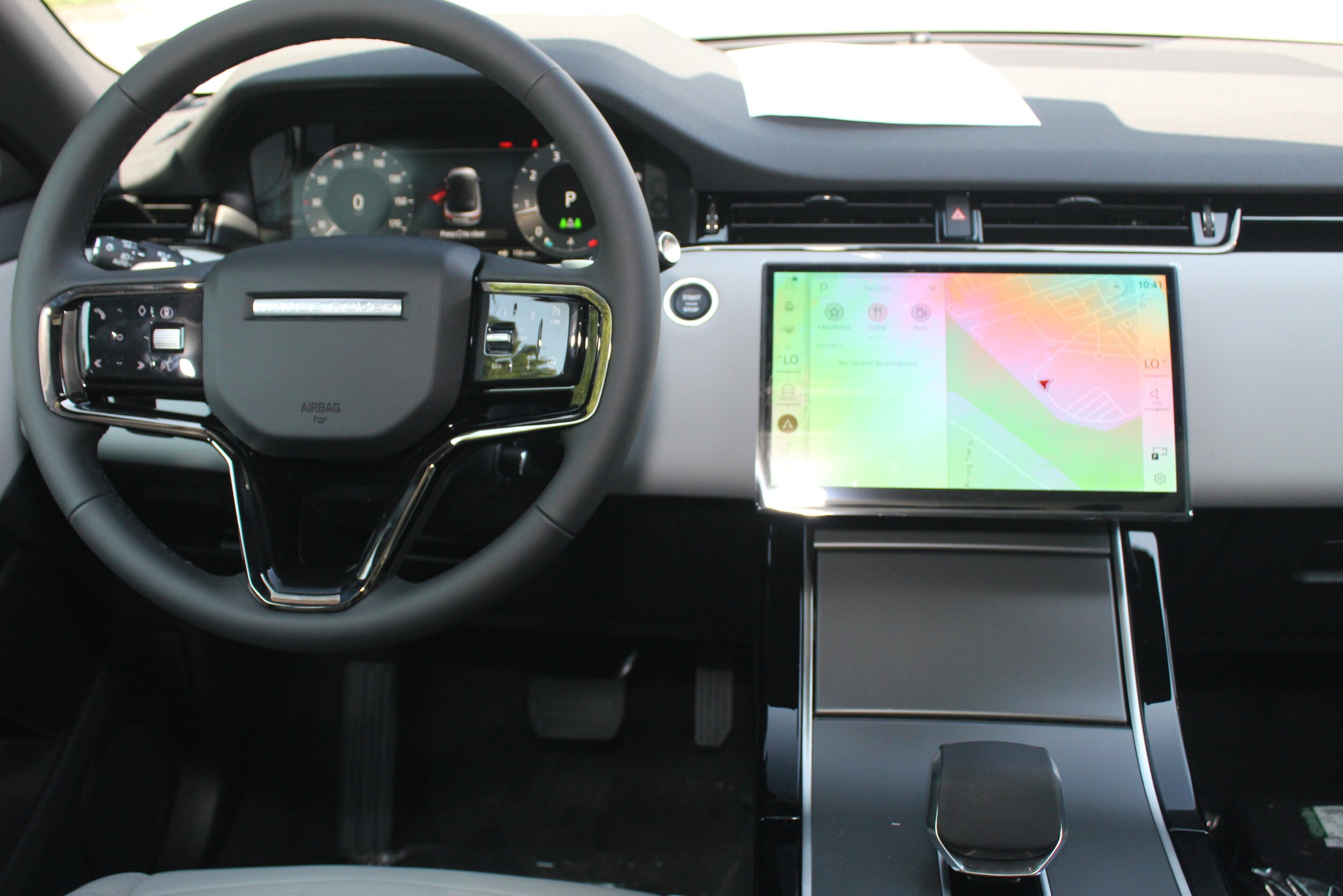 2026 Land Rover Range Rover Evoque S photo 2