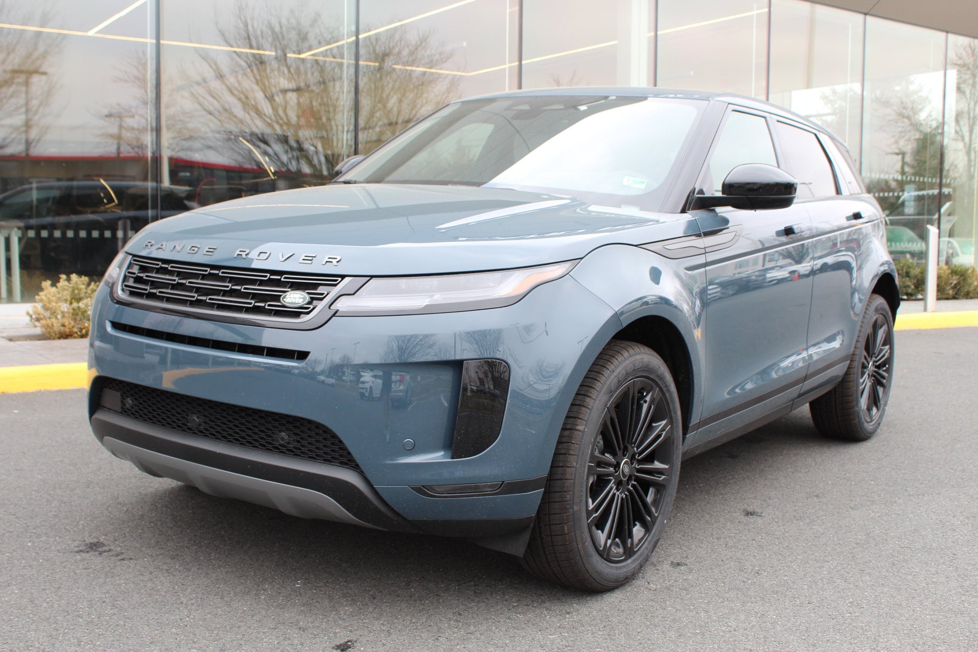 2026 Land Rover Range Rover Evoque