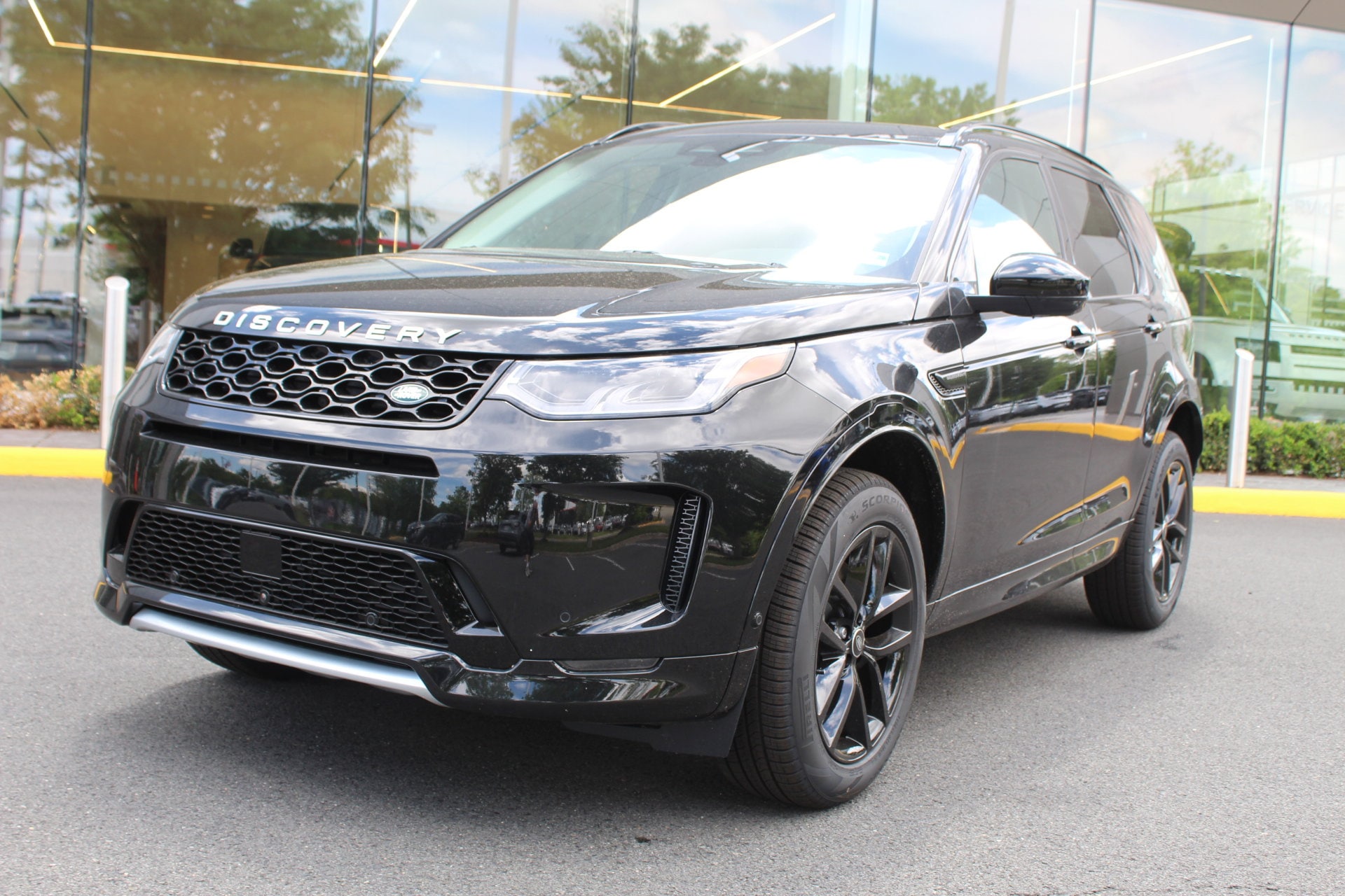 2025 Land Rover Discovery Sport