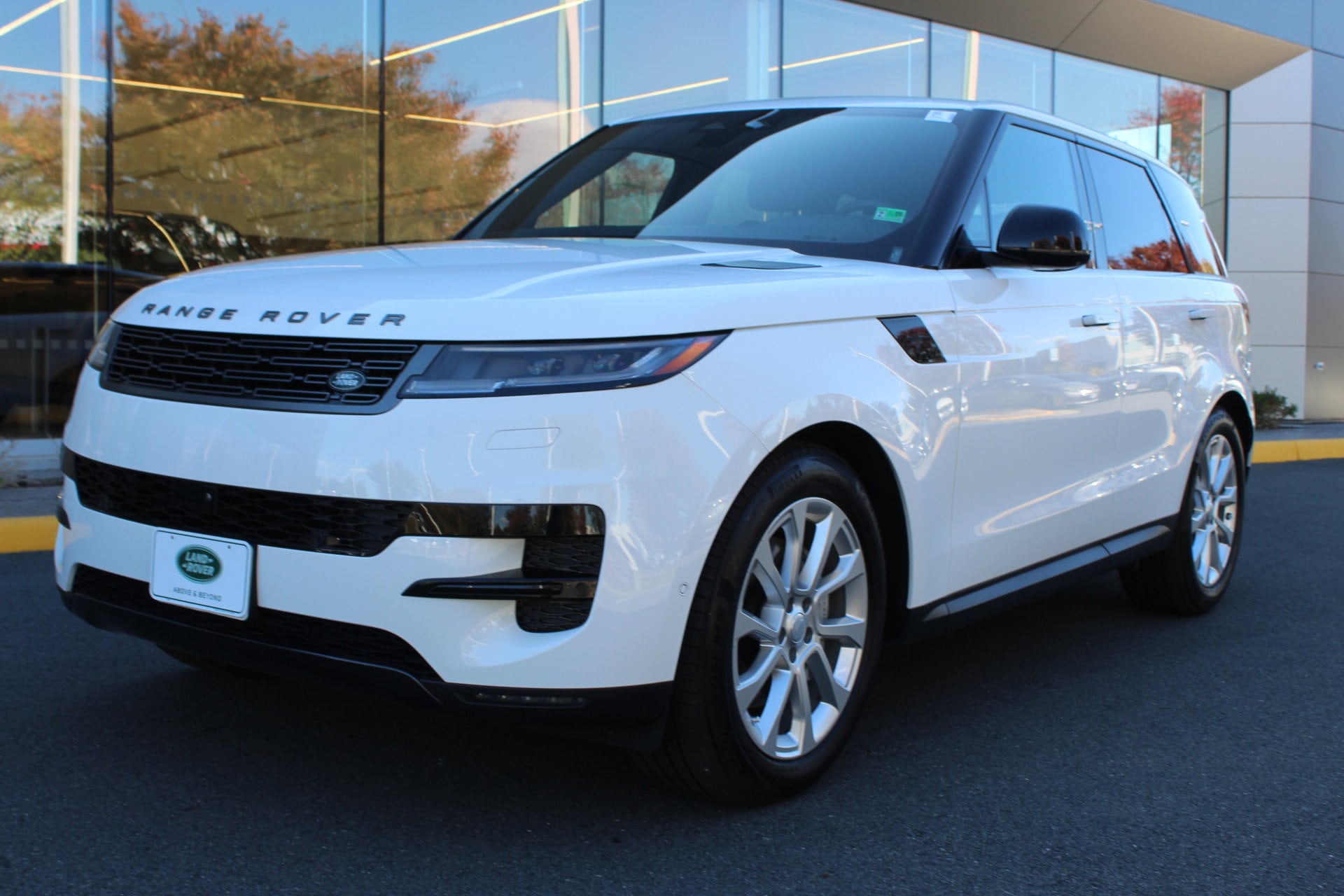 2025 Land Rover Range Rover Sport SUV  2025 Land Rover Range Rover Sport SUV