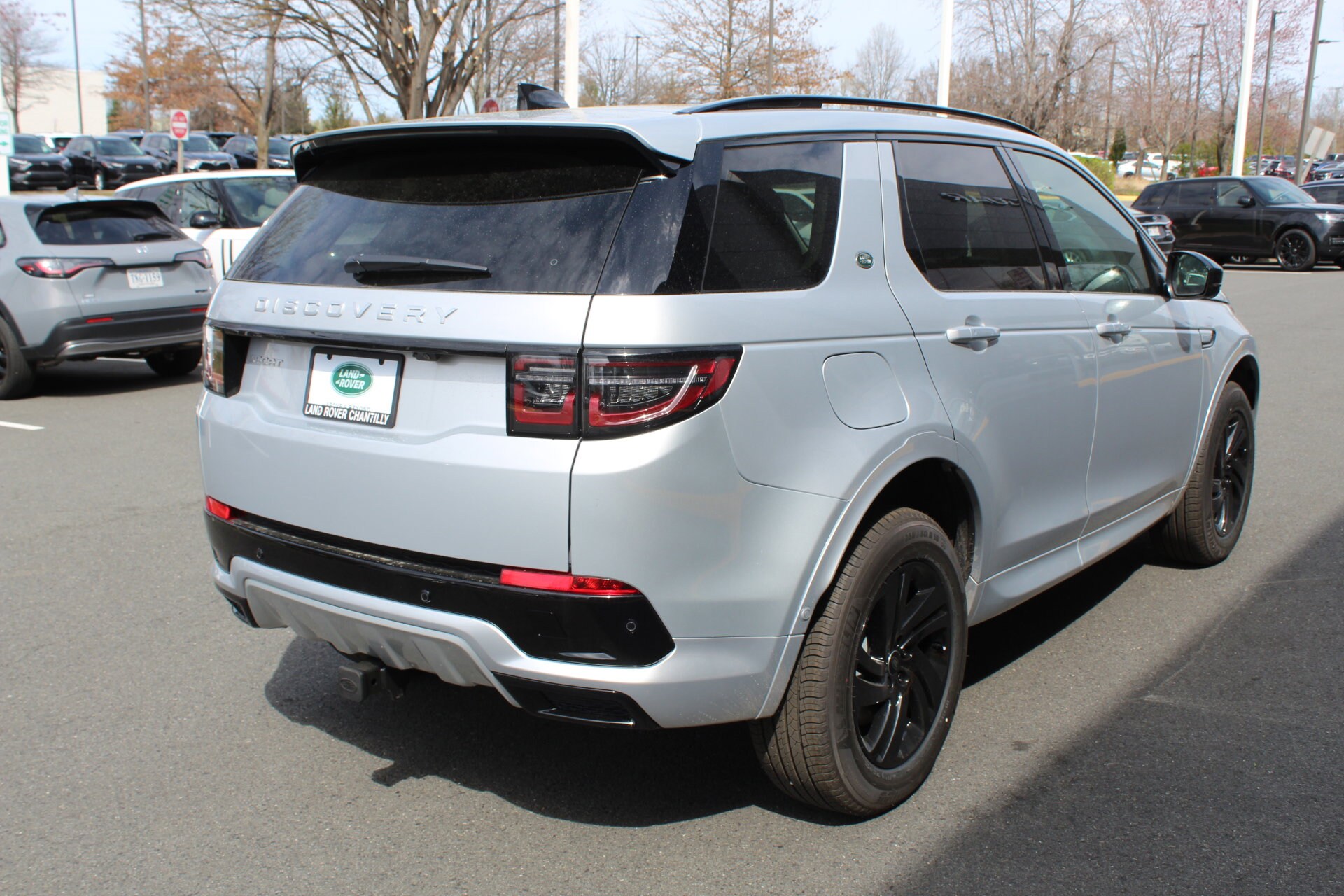 2025 Land Rover Discovery Sport S photo 2