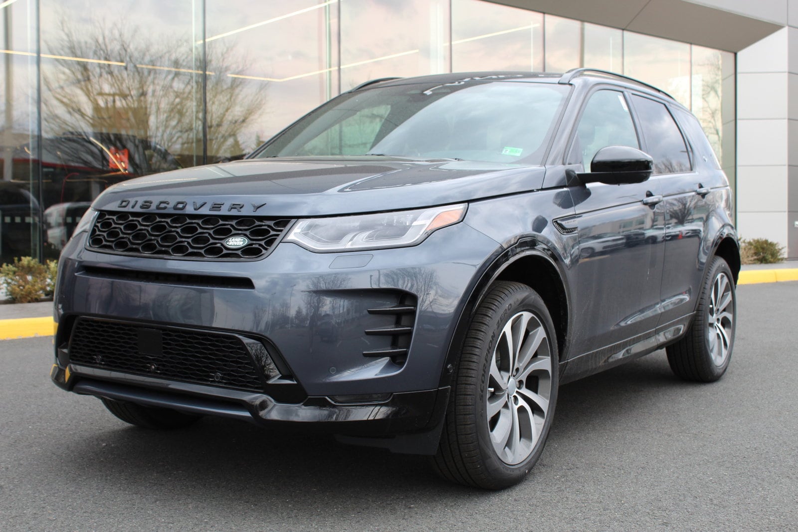 2025 Land Rover Discovery Sport