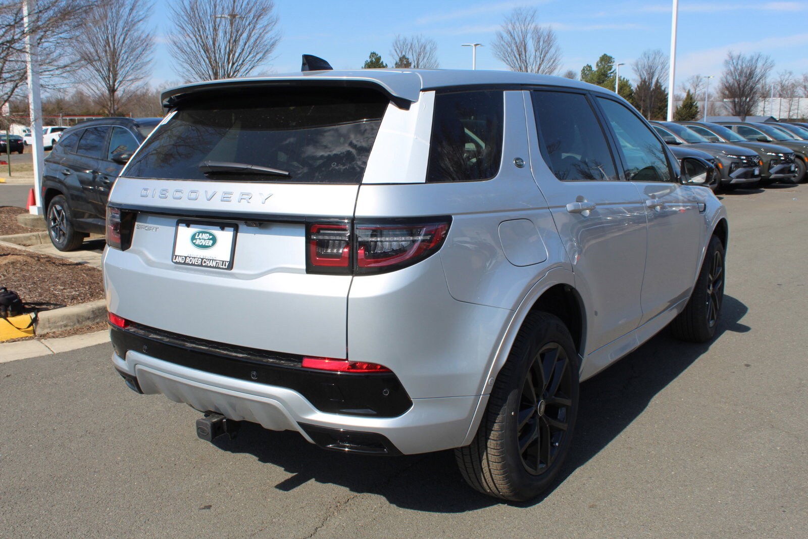 2025 Land Rover Discovery Sport S photo 2