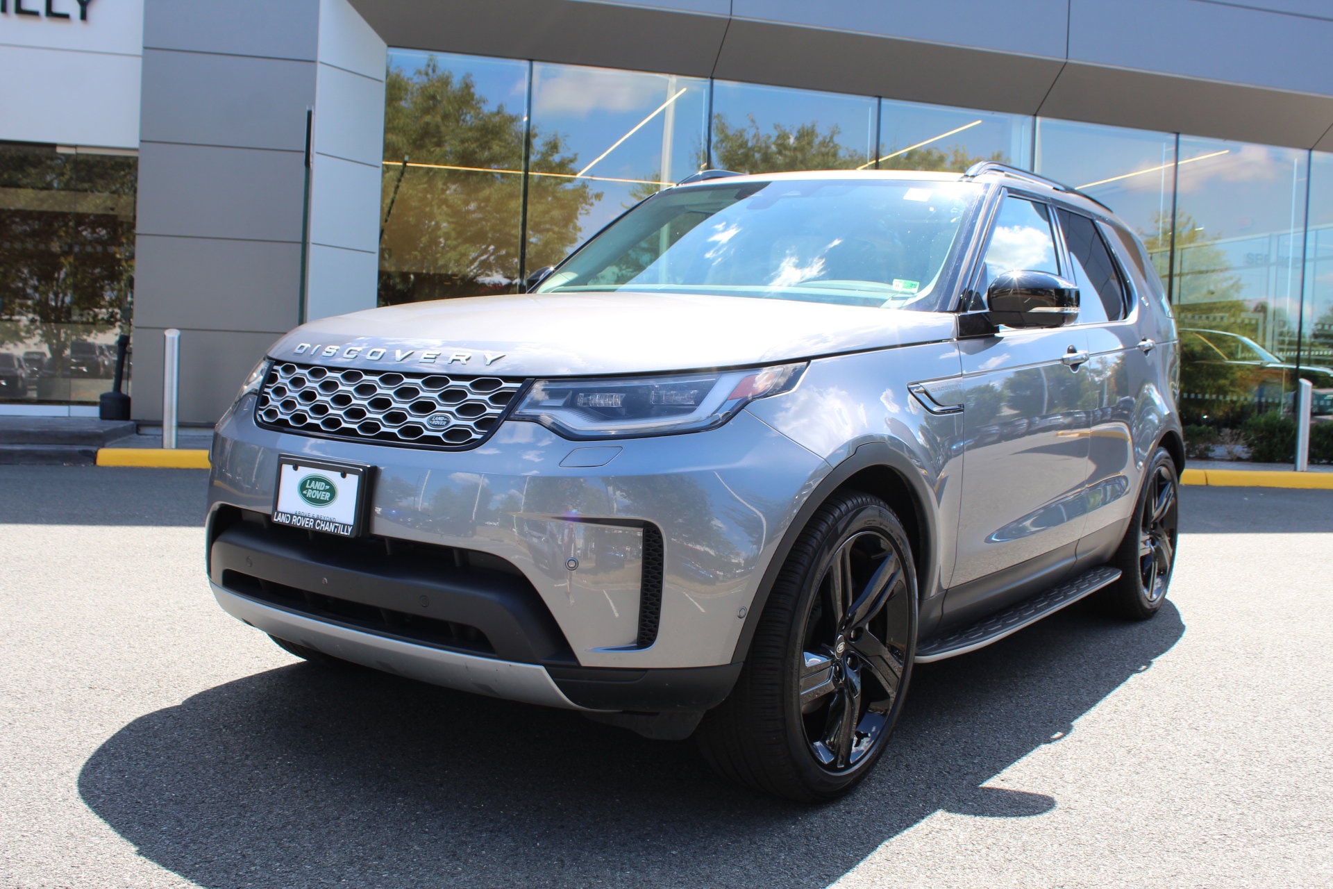 2024 Land Rover Discovery SUV  2024 Land Rover Discovery SUV