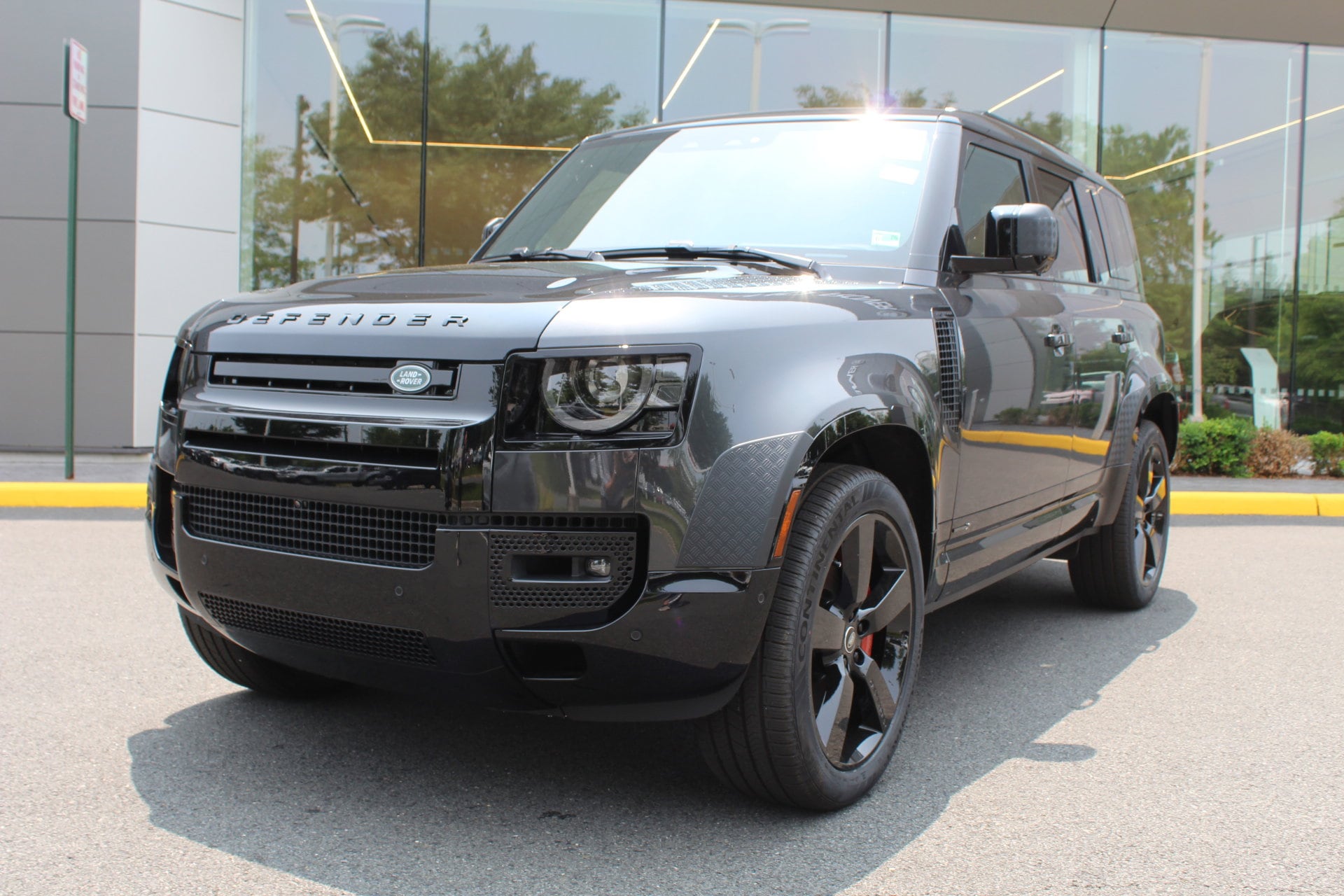 2025 Land Rover Defender