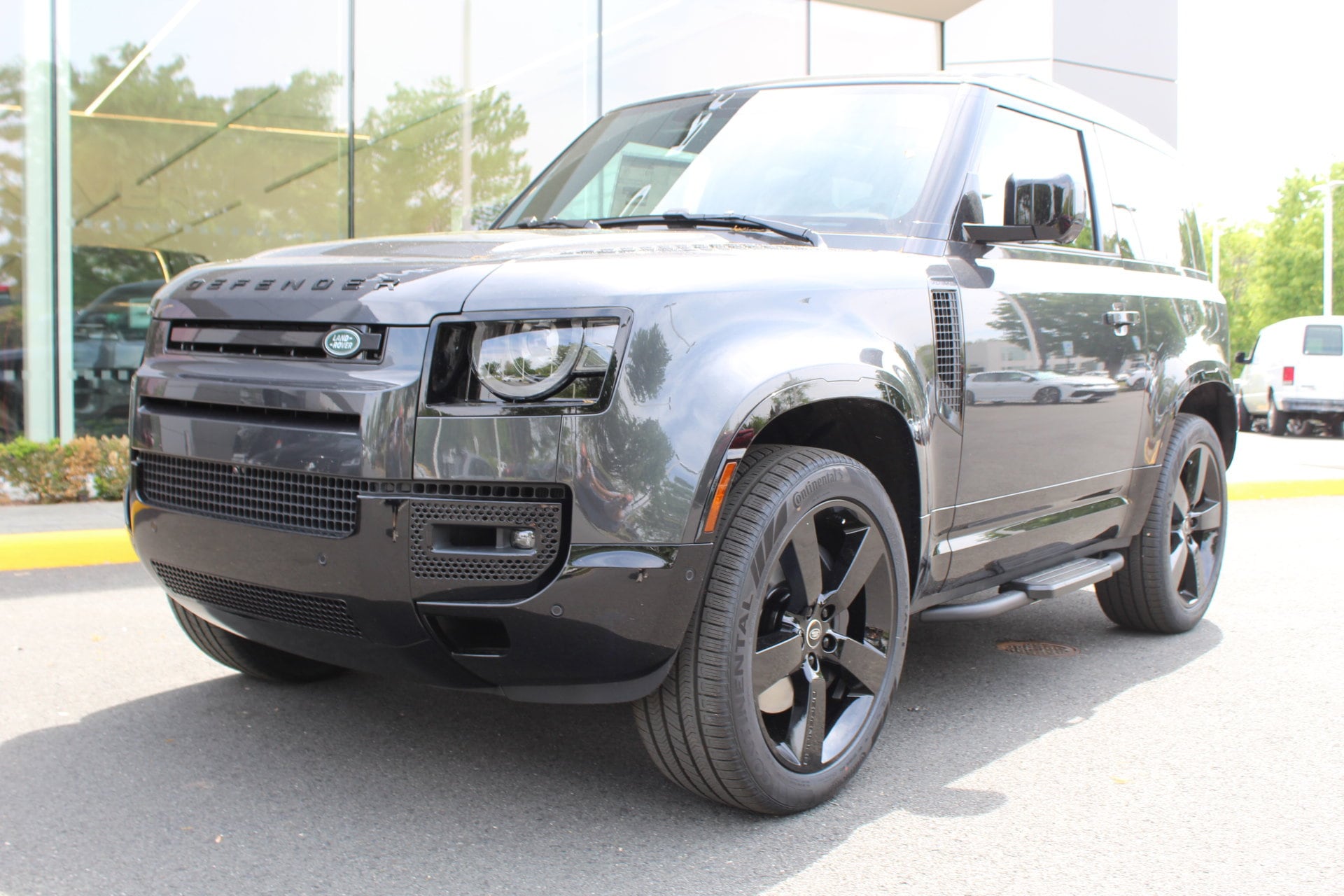 2025 Land Rover Defender