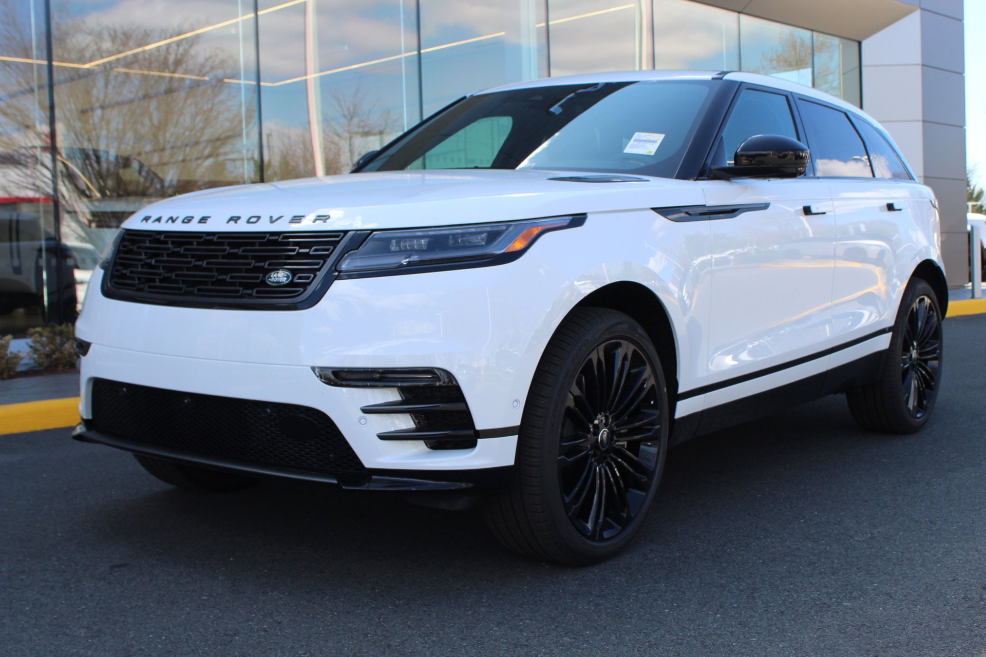 2026 Land Rover Range Rover Velar
