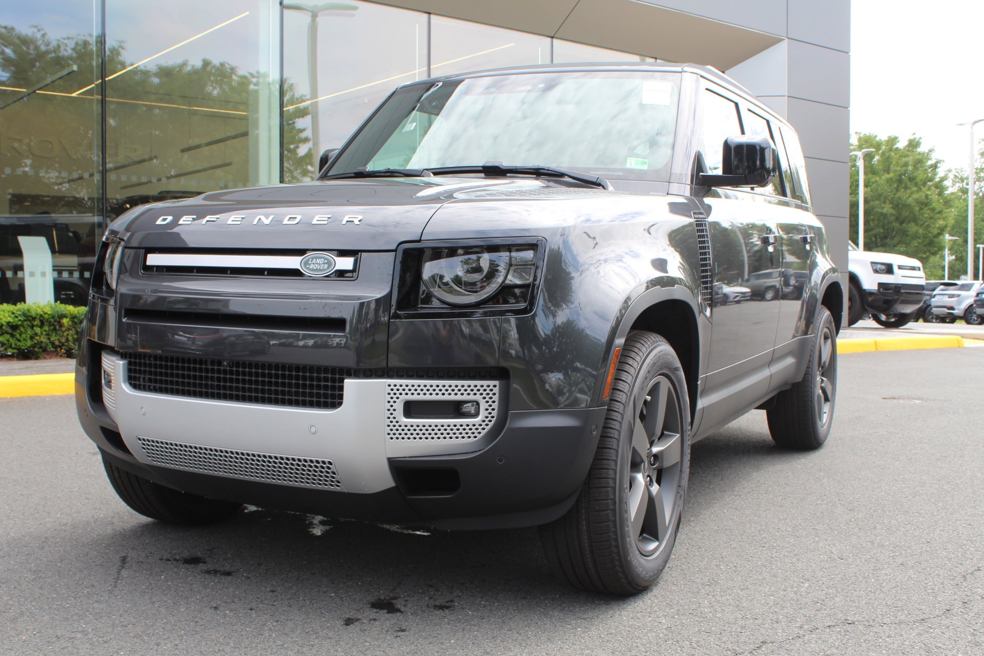 2025 Land Rover Defender