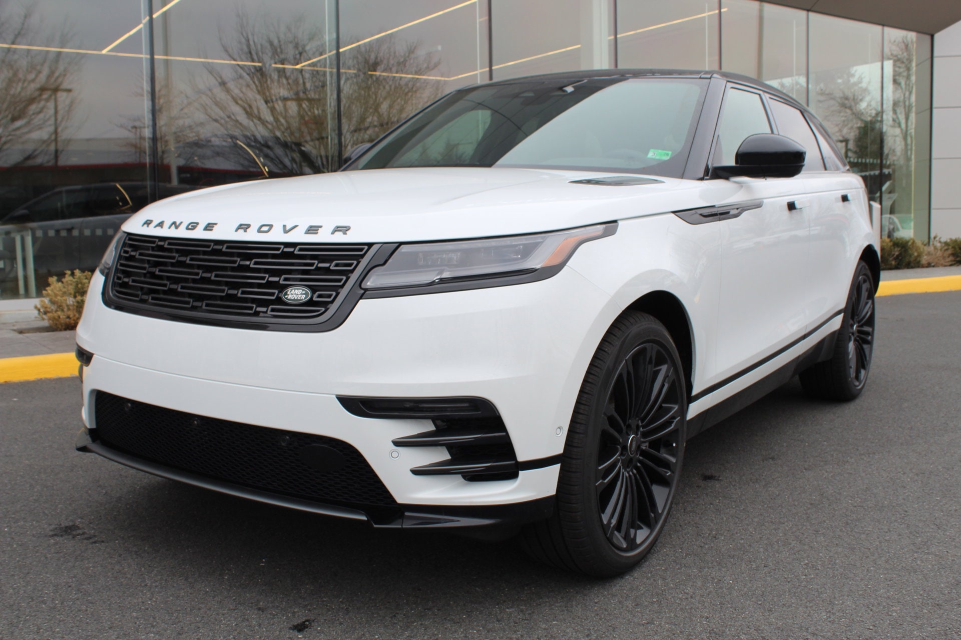 2026 Land Rover Range Rover Velar