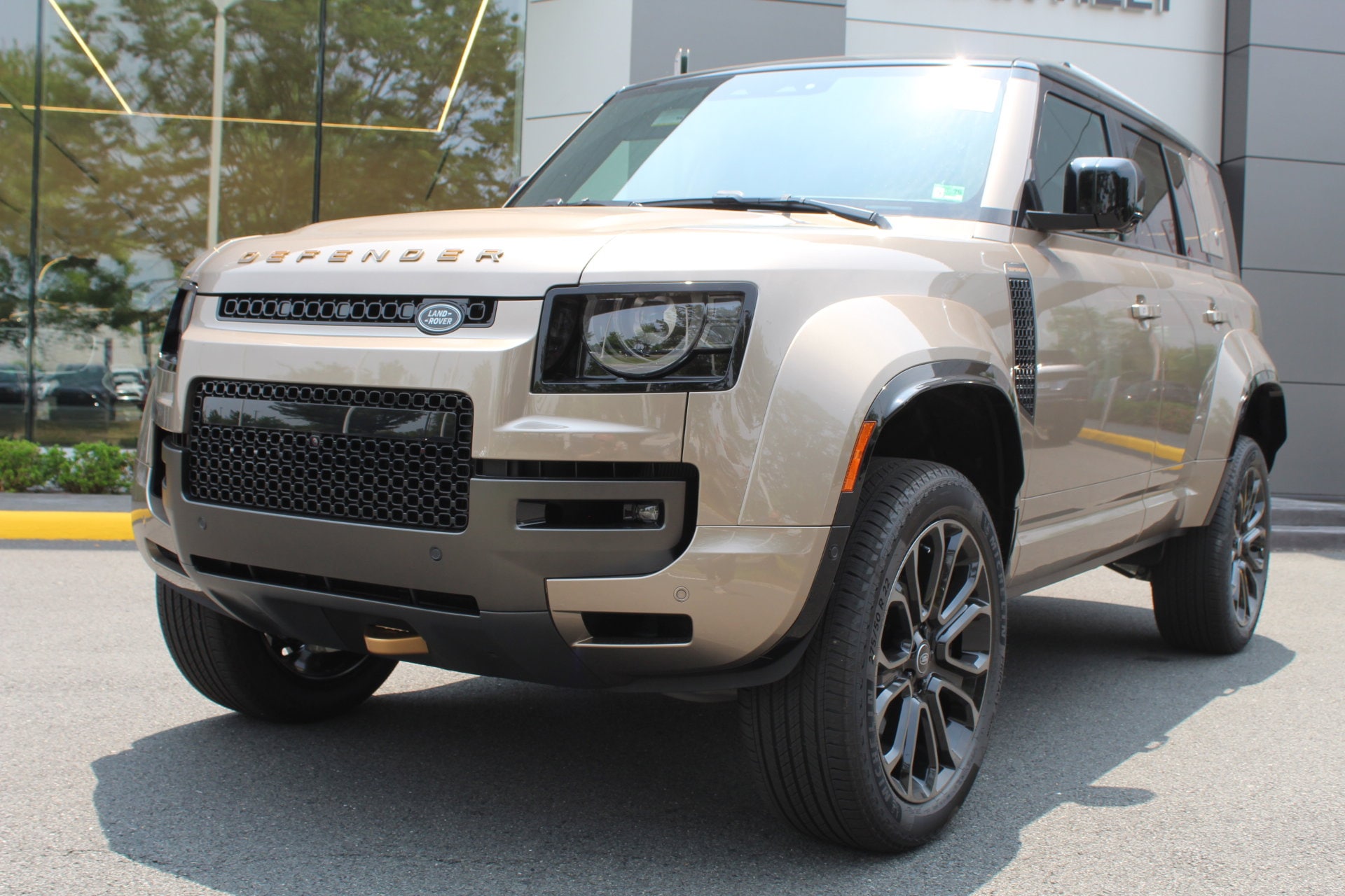 2025 Land Rover Defender