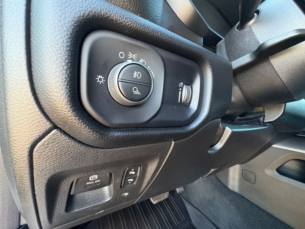 Used 2022 Ram 1500 Big Horn Crew Cab